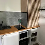 Moderne Proche Commerces Brest