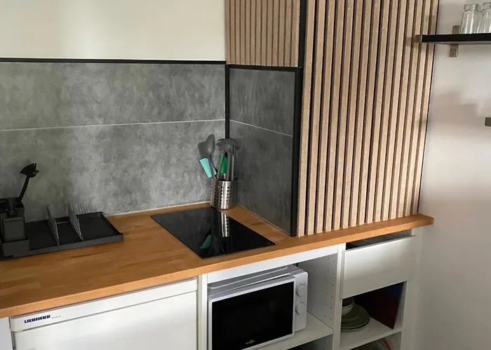 Moderne Proche Commerces Brest