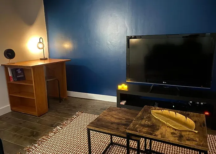 Moderne Proche Commerces * Μπρεστ